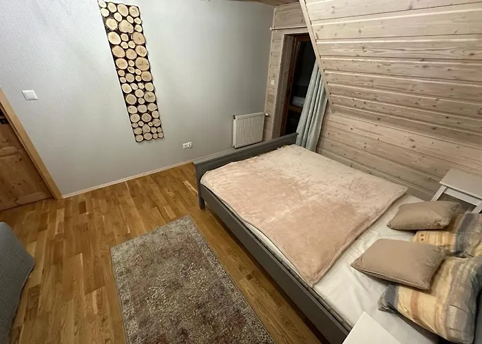 מלון Nad Grajcarkiem שצ'בניצה