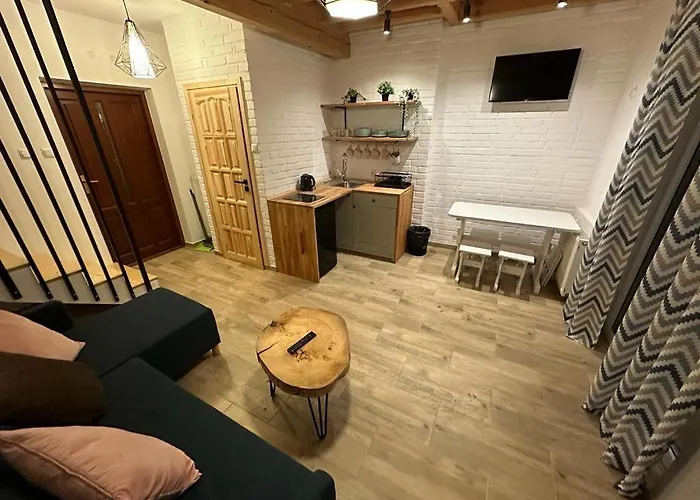 מלון Nad Grajcarkiem 3*